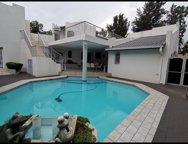 4 BEDROOM HOUSE FOR SALE IN VANDERBIJLPARK SE 3